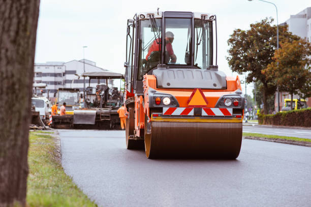 Best Driveway Paving Contractor  in South Hill, WA